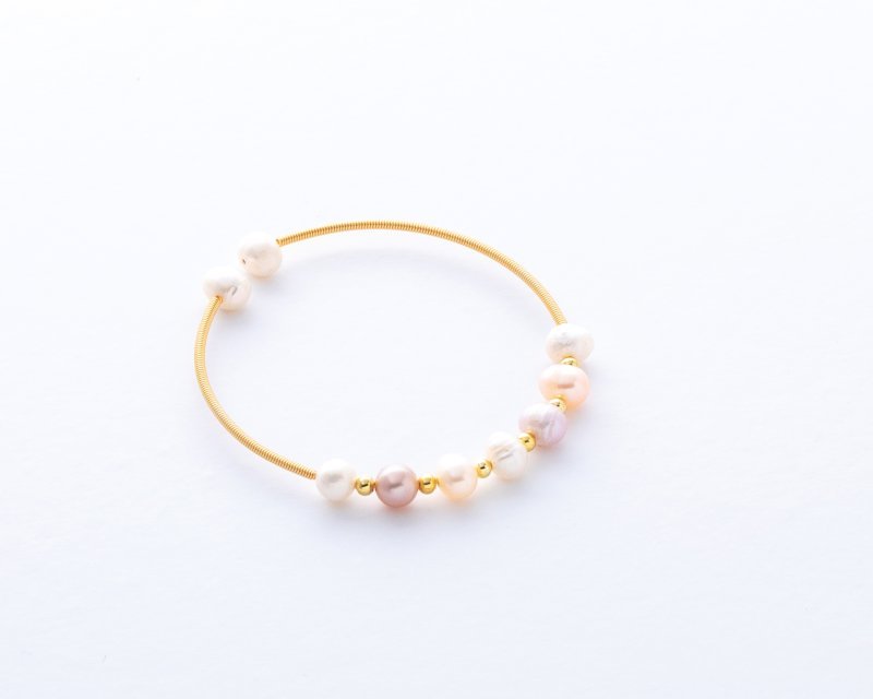 Dot Bracelet