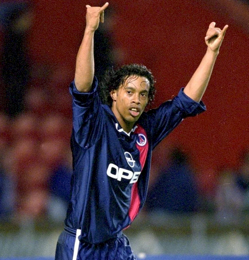 PSG 2001/02 - Home kit