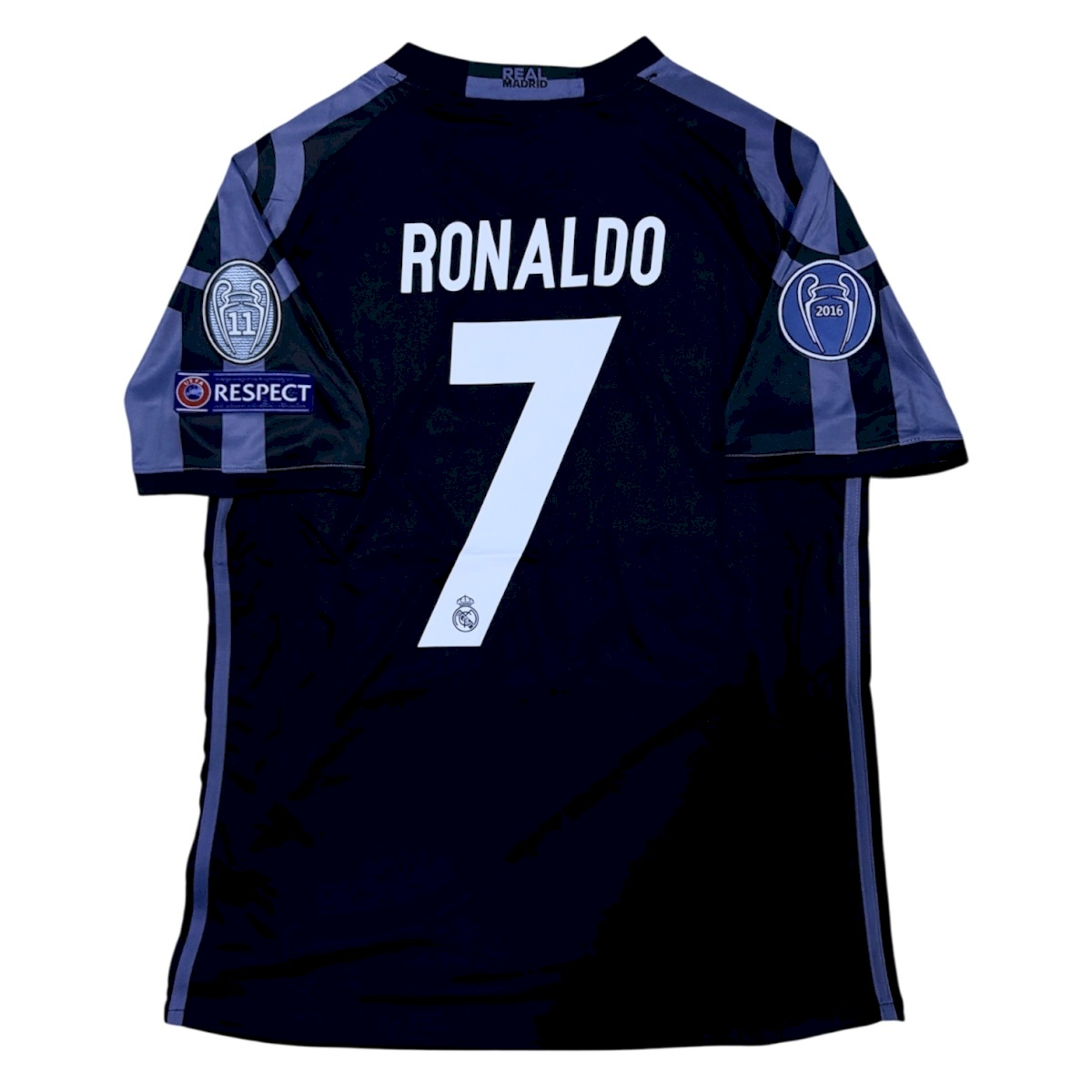 Real Madrid 2016/17 - Third kit