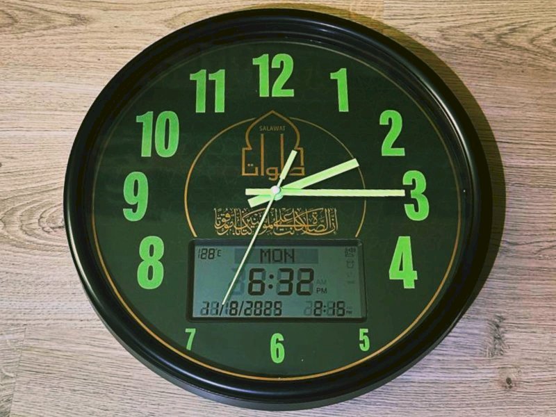 ساعة صلوات الجعفرية