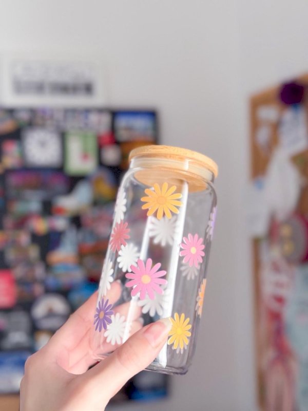 Daisy flower 🌼