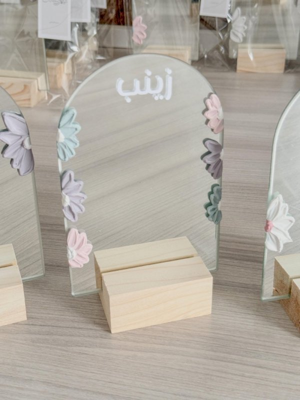Floral Mirror (6 flowers)