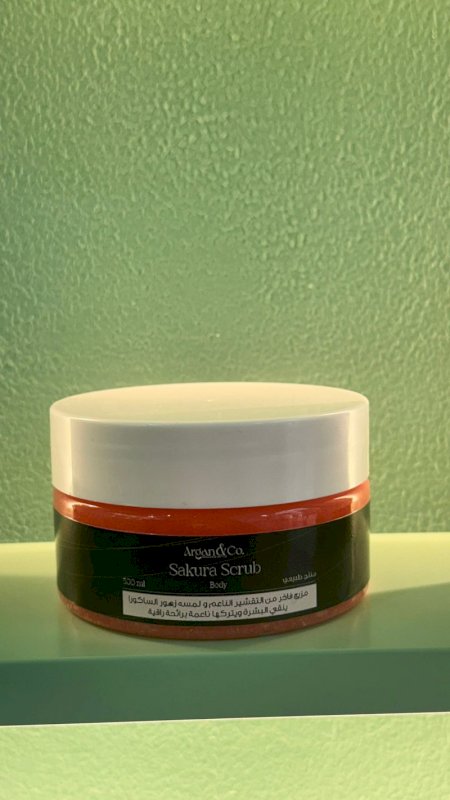 مقشر الجسم ساكورا