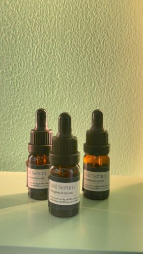 Nail serum