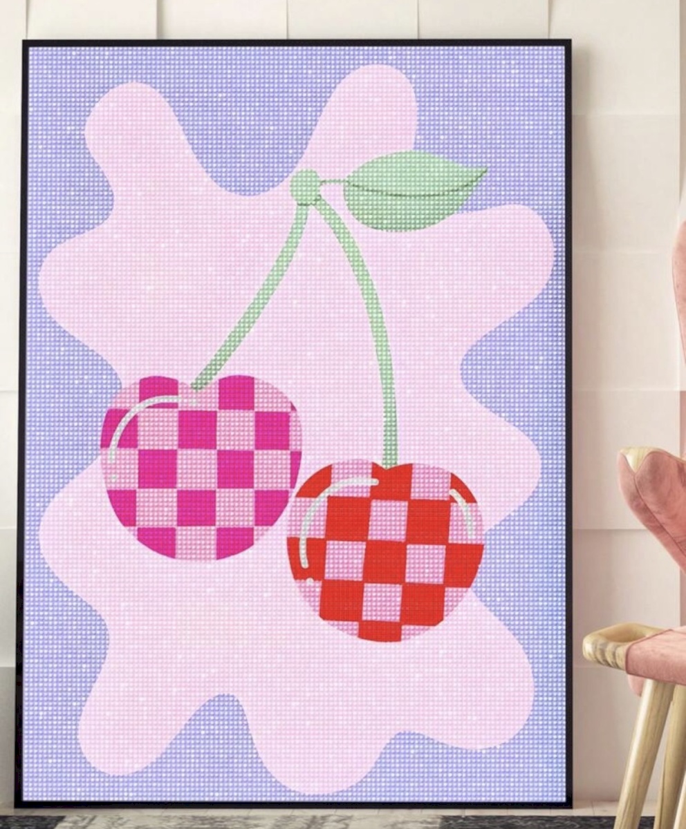 Diamond painting