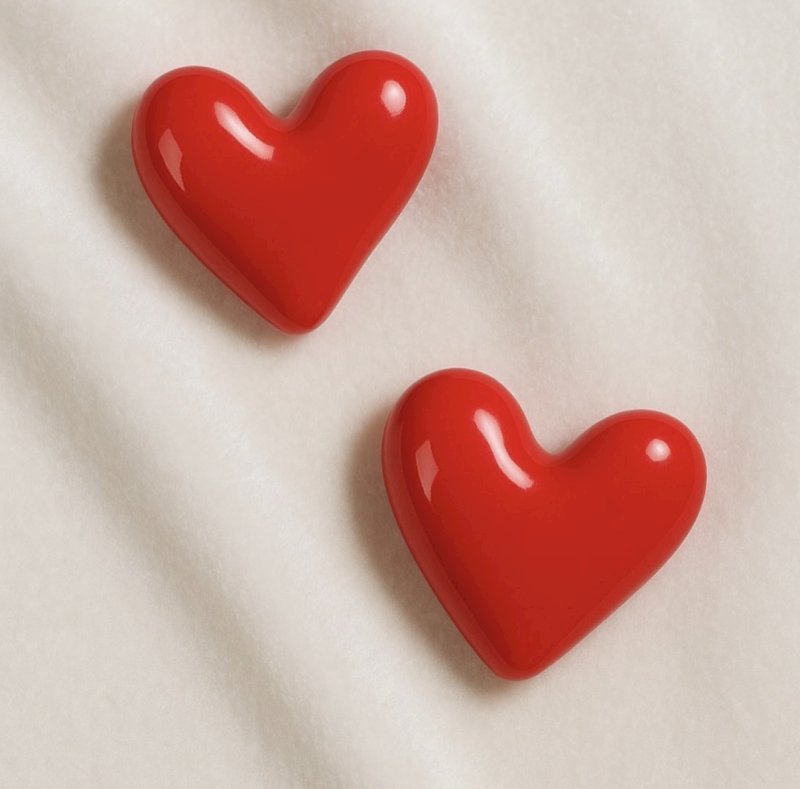 Heart pin