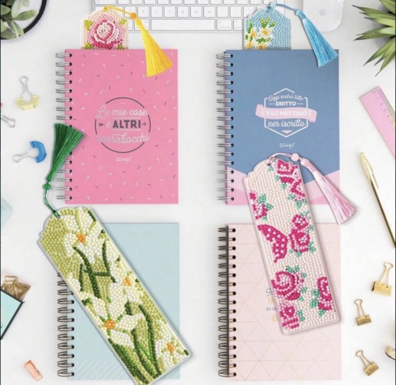 Diamond painting bookmarks