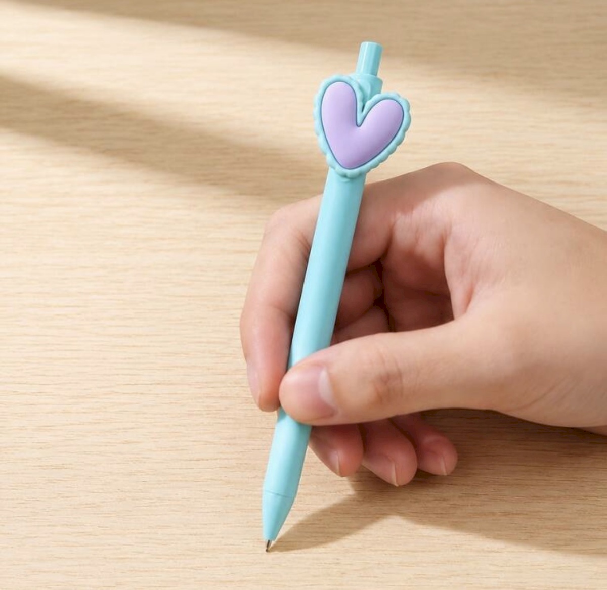 Heart pen