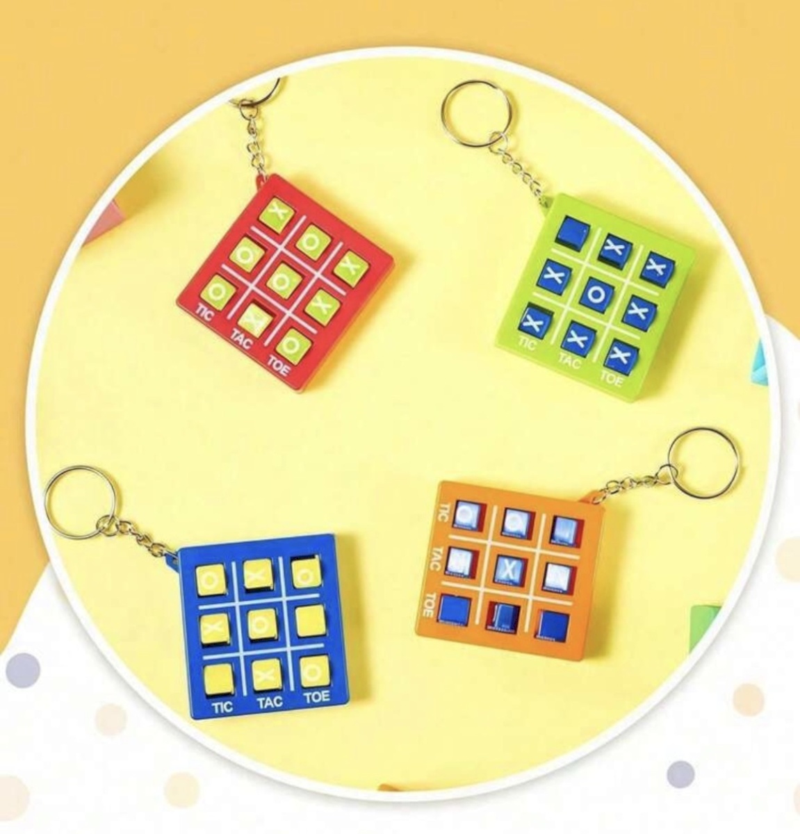 XO keychain 6 Pcs