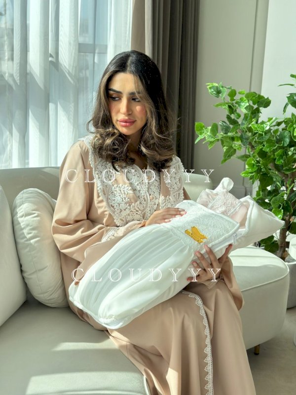 روب الورد الناعم اللحمي