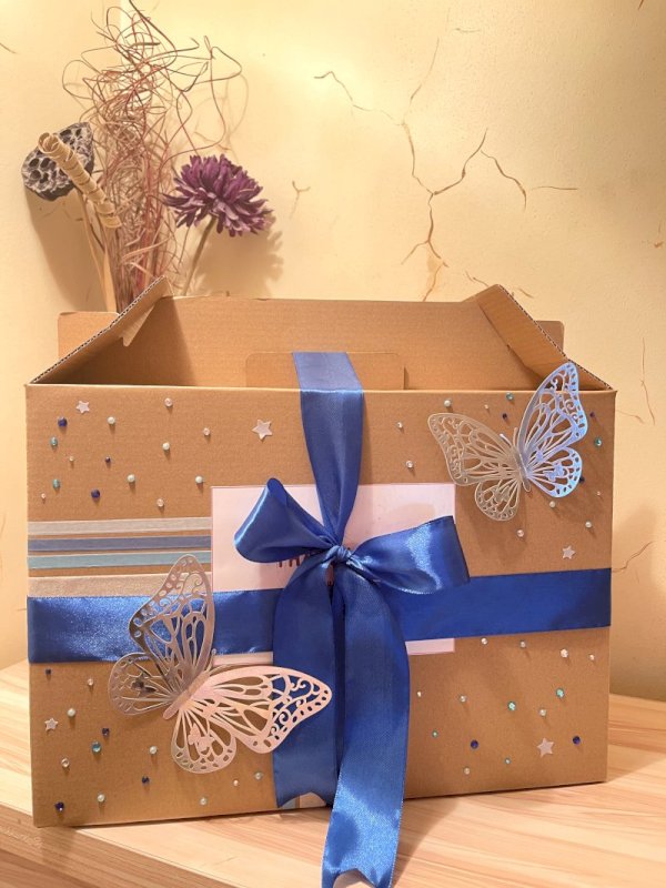 Big package box