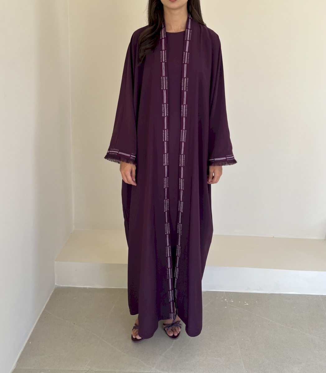 Purple geometric crepe set