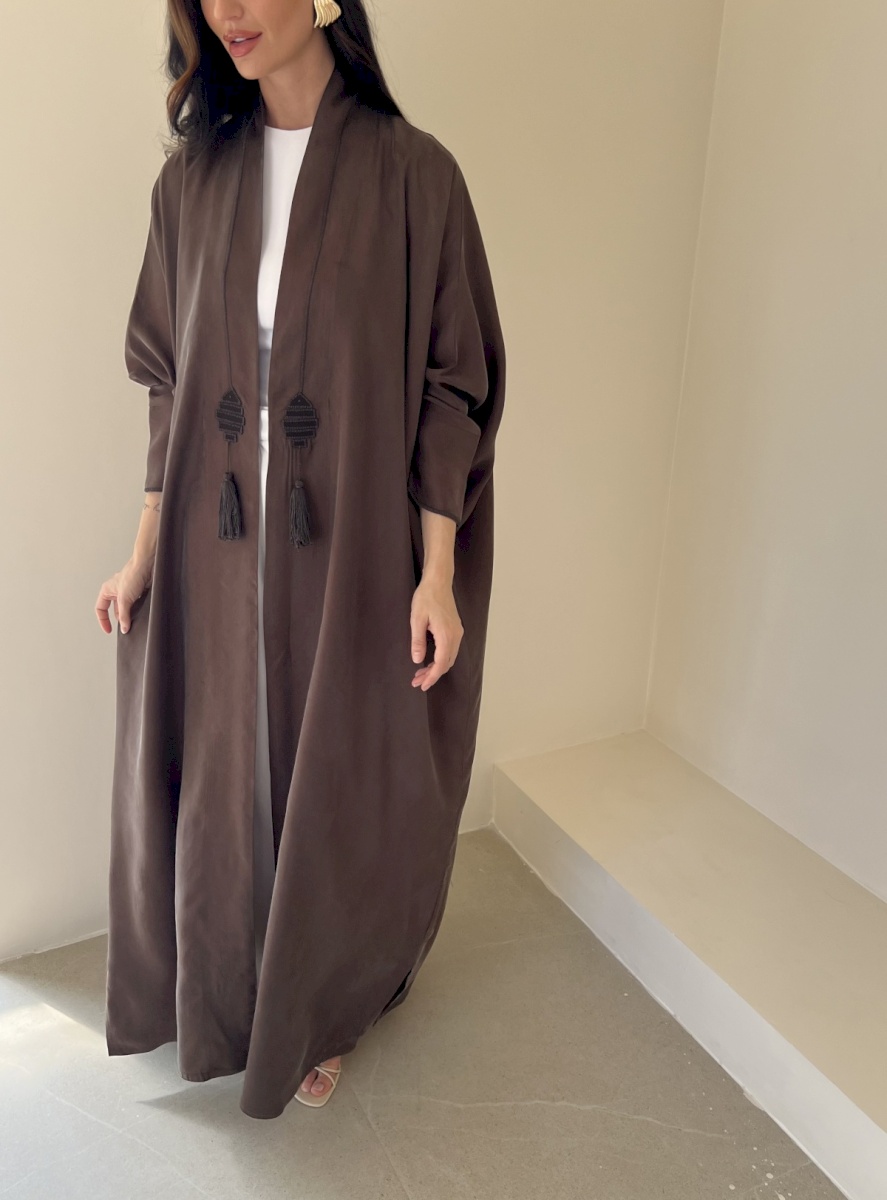 Mocha fish tassel cloak