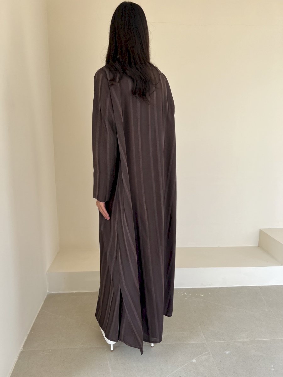 Brown lustre striped cloak