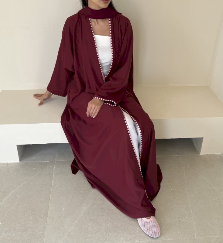 Cherry two-tone piping cloak