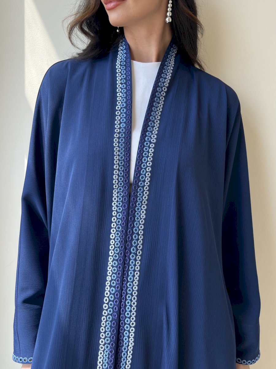 Navy blue bubbles crepe cloak
