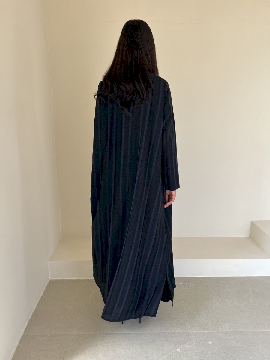 Black with blue lustre striped cloak