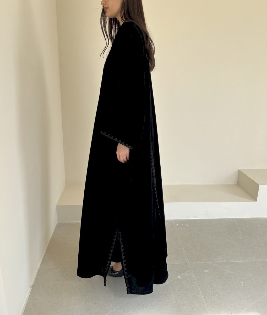 Black velvet set