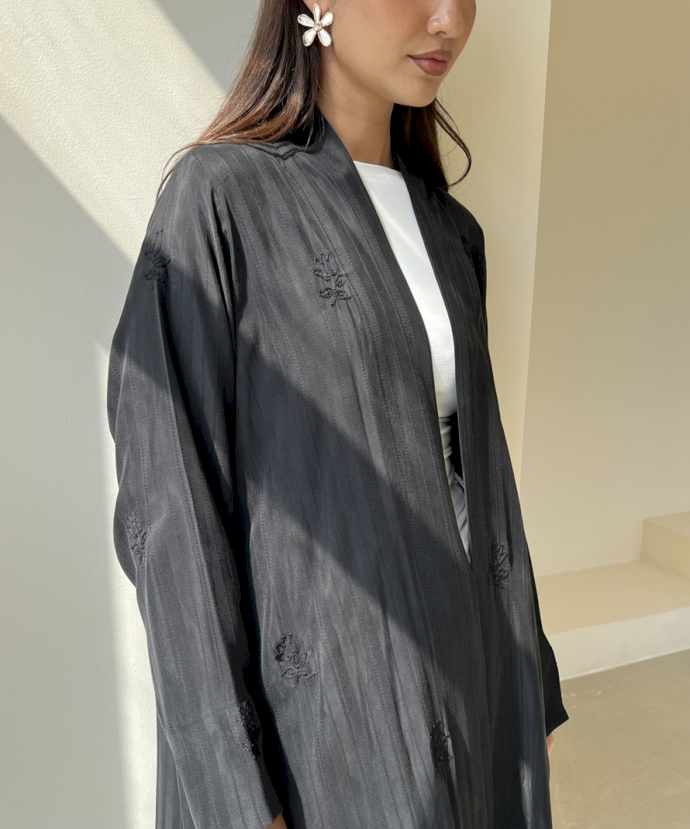 Black fleur cloak
