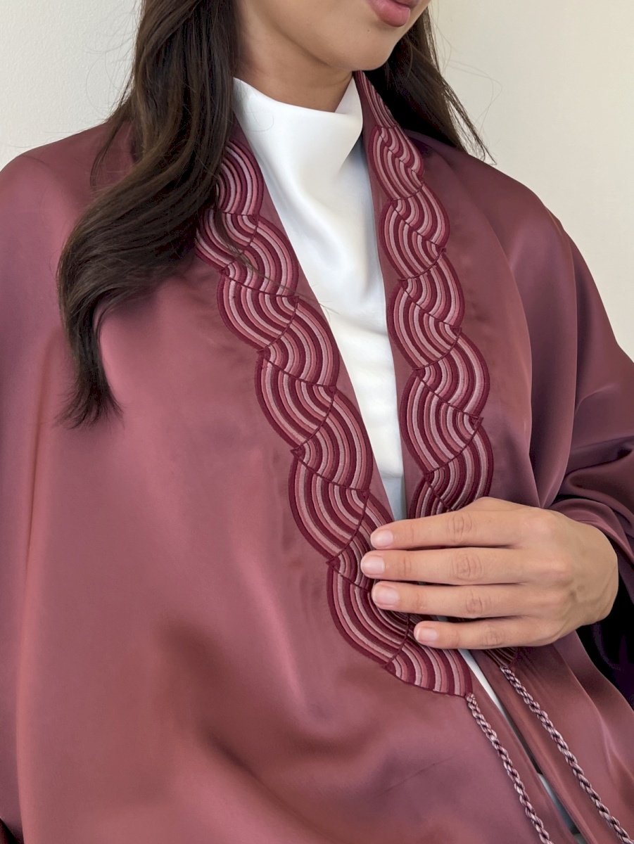 Mulberry arcwave cloak
