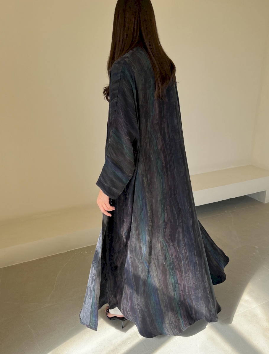 Black beads silk jacquard