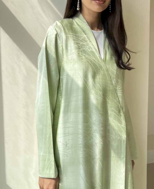 Mint green k-line cloak