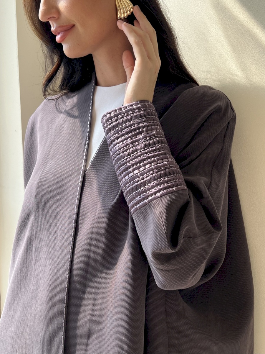 Mauve woven cuff cloak