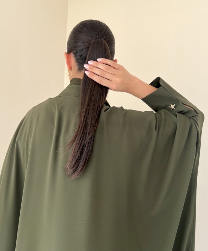 Green Coastal Charms Cloak