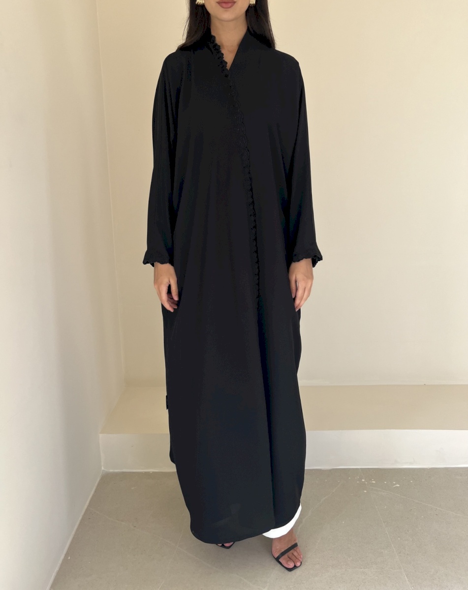 Black petal edge cloak