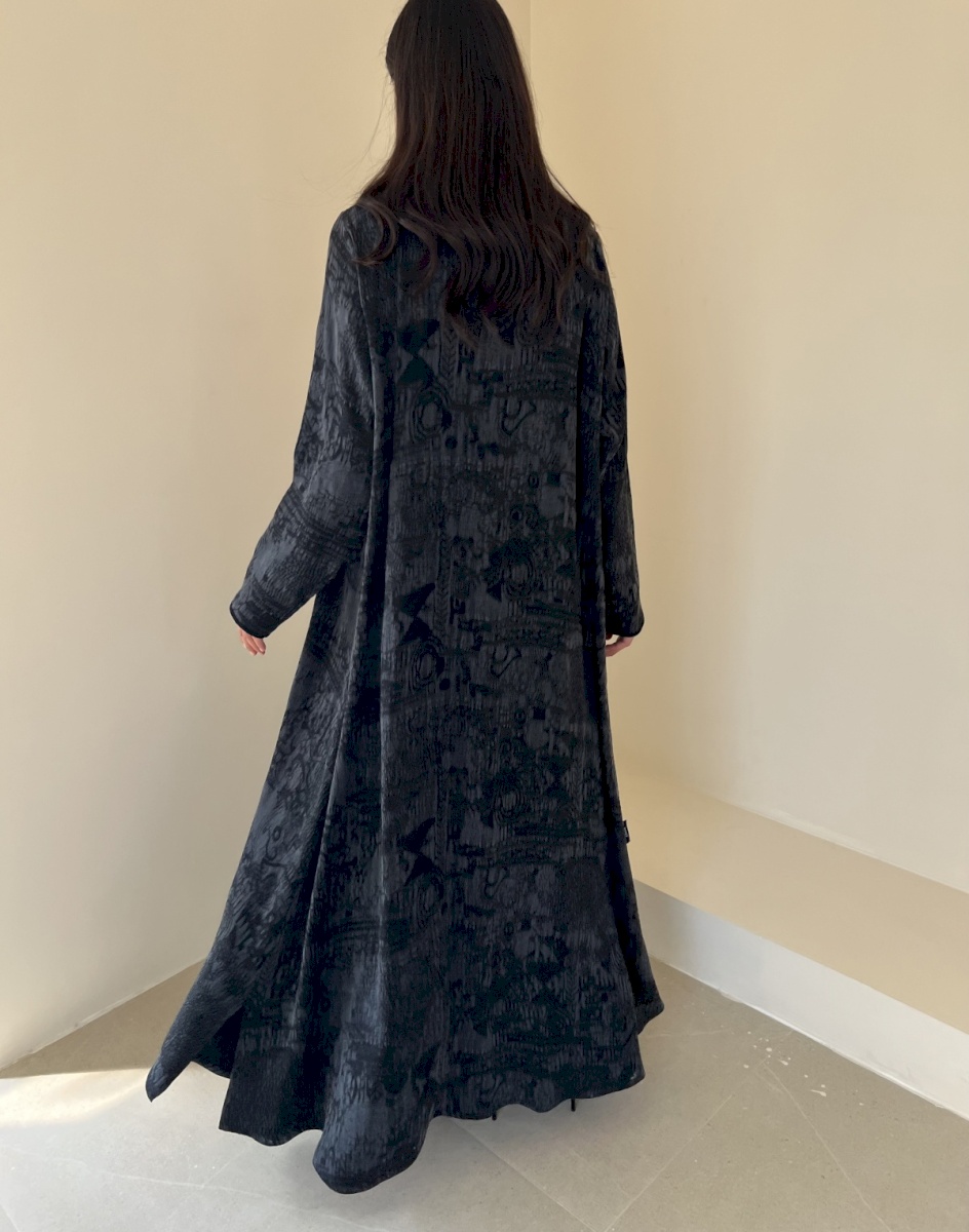 Charcoal etched cloak