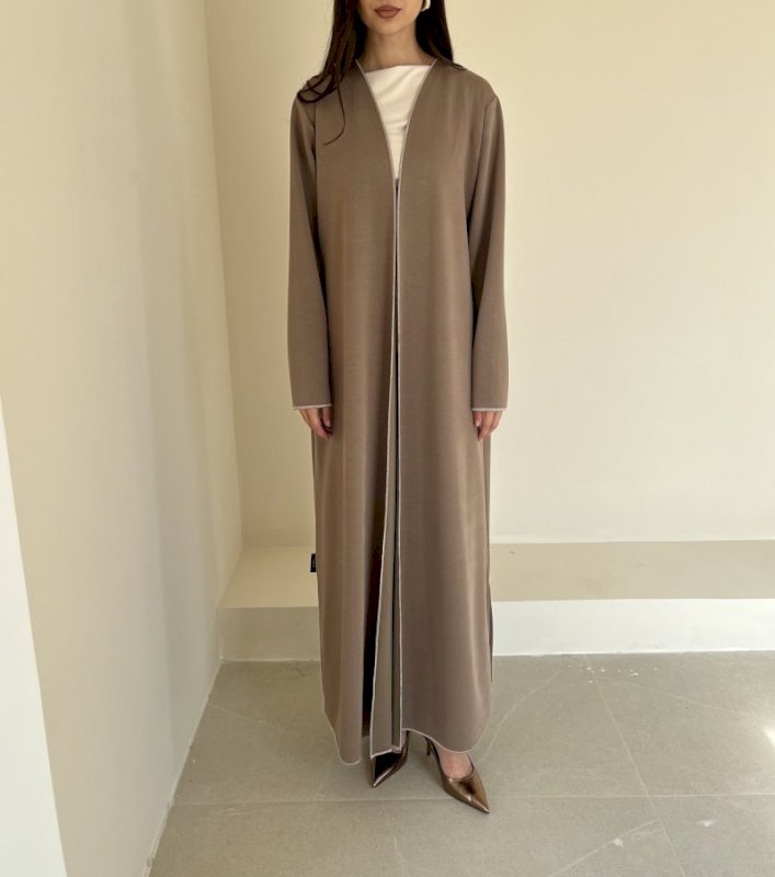 Mocha edge stitching cloak