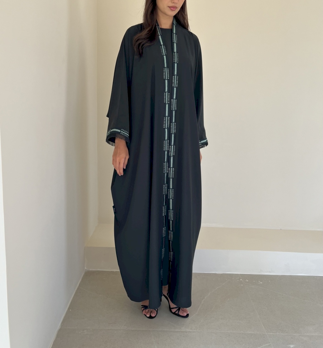 Dark green geometric crepe set