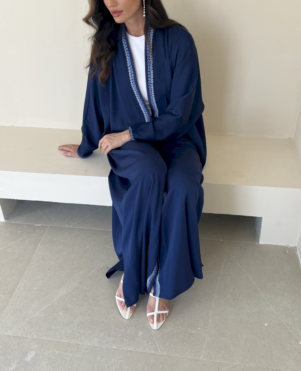 Navy blue bubbles crepe cloak