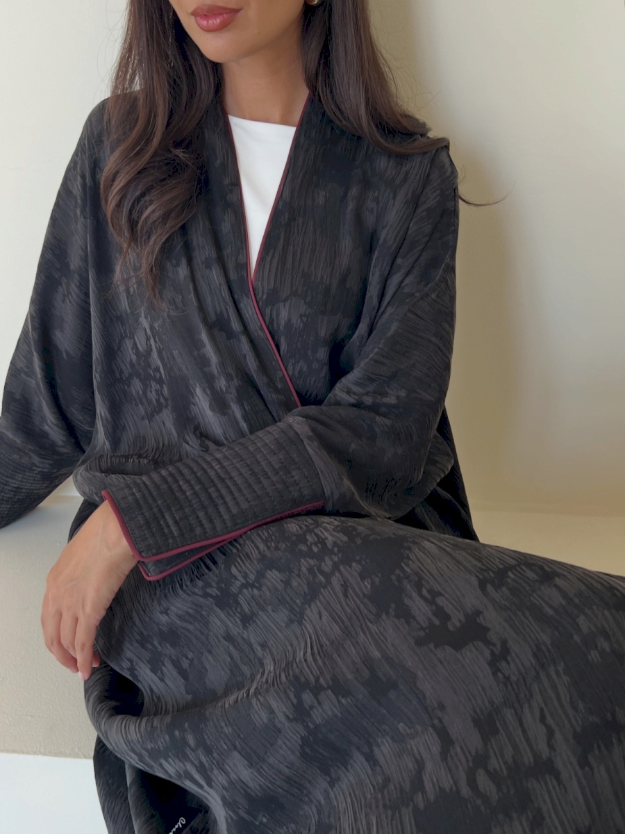 Black linea cloak