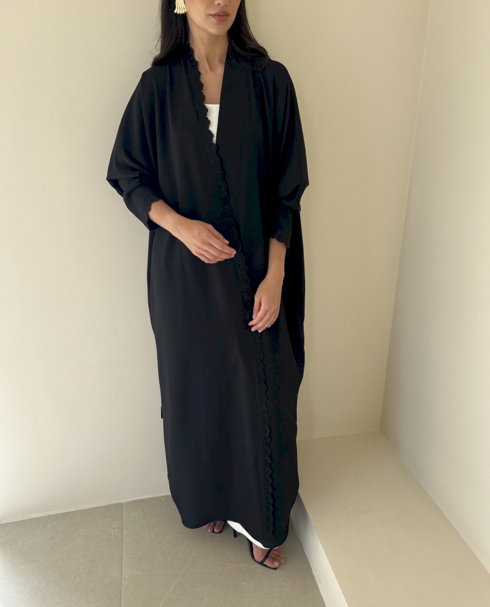 Black petal edge cloak