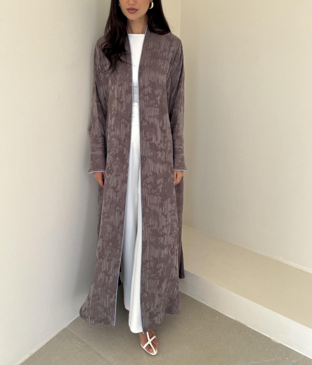 Taupe linea cloak