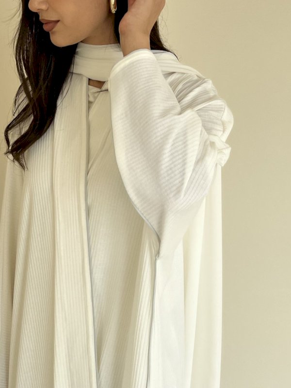 Ivory ribbed cotton cloak
