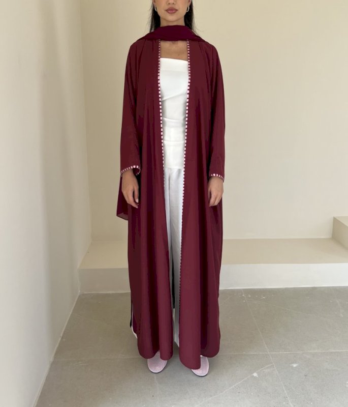 Cherry two-tone piping cloak