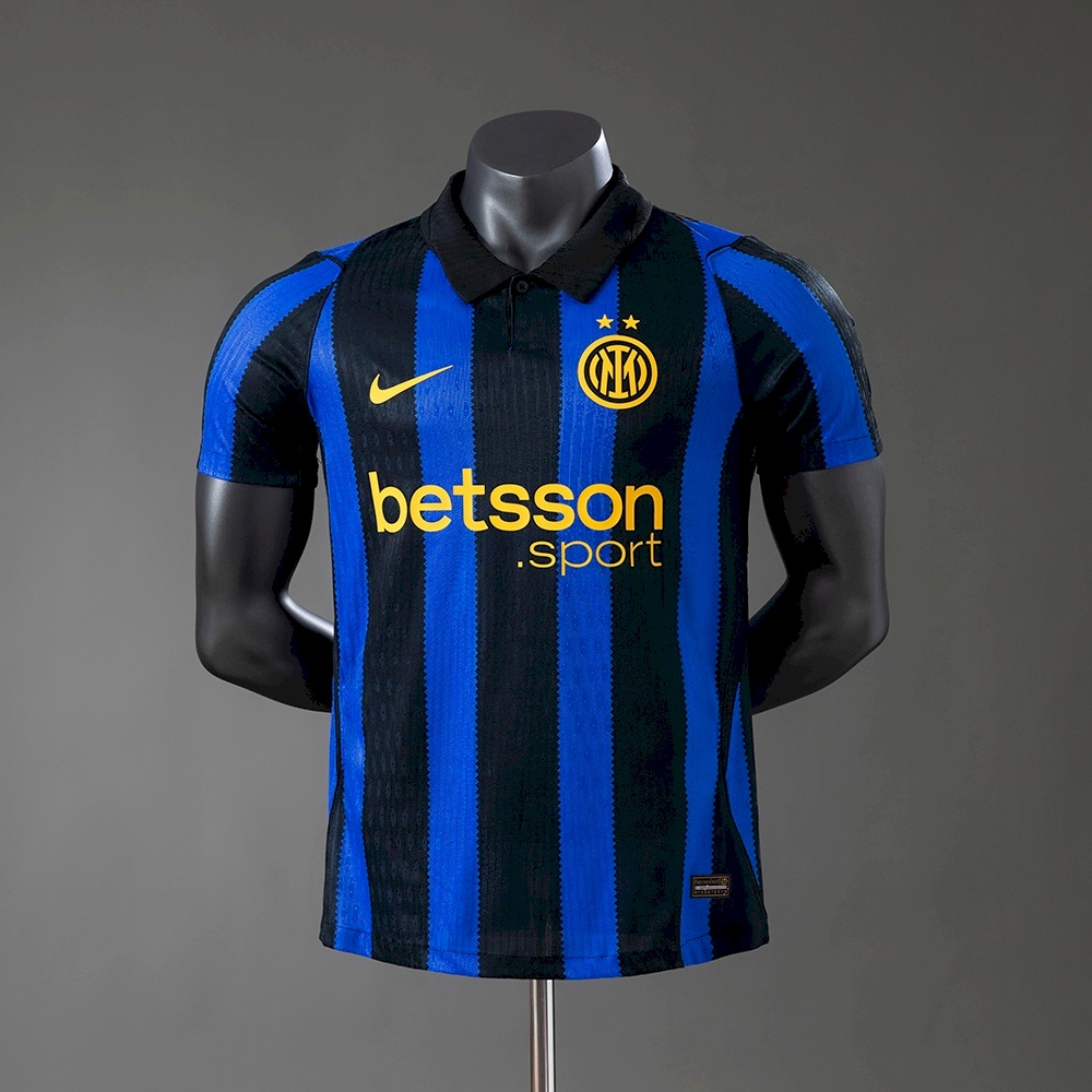 Inter Milan home 26 - 27