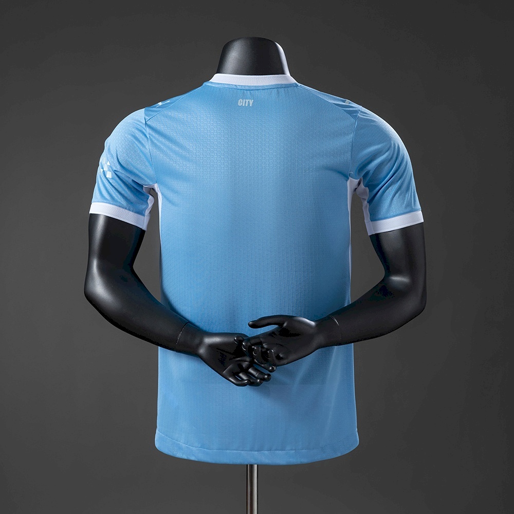 Man city home 26 - 27