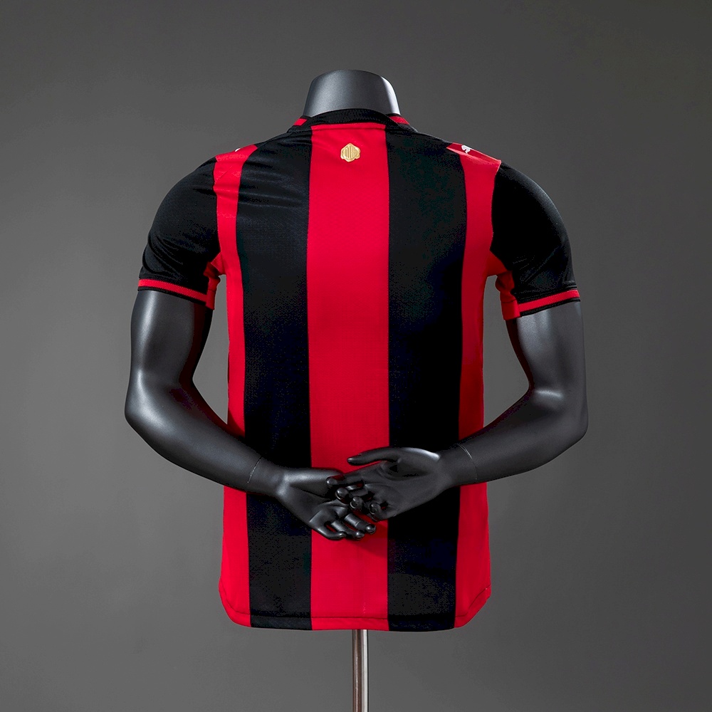 Milan home 26 - 27