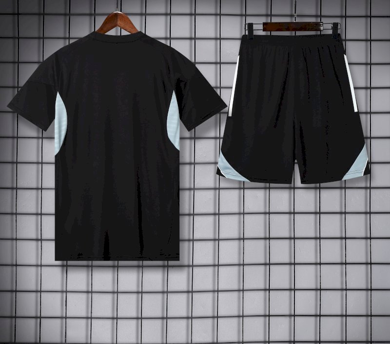 Real Madrid training kit