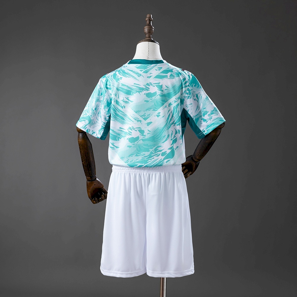 Portugal away 26