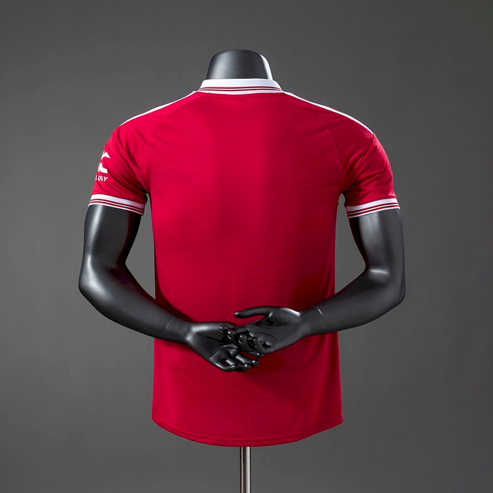 Man united home 26 - 27