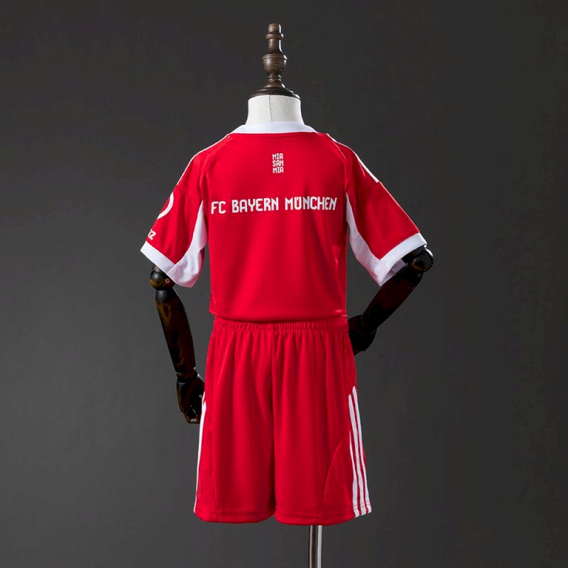 Bayern Munich Home 25 - 26
