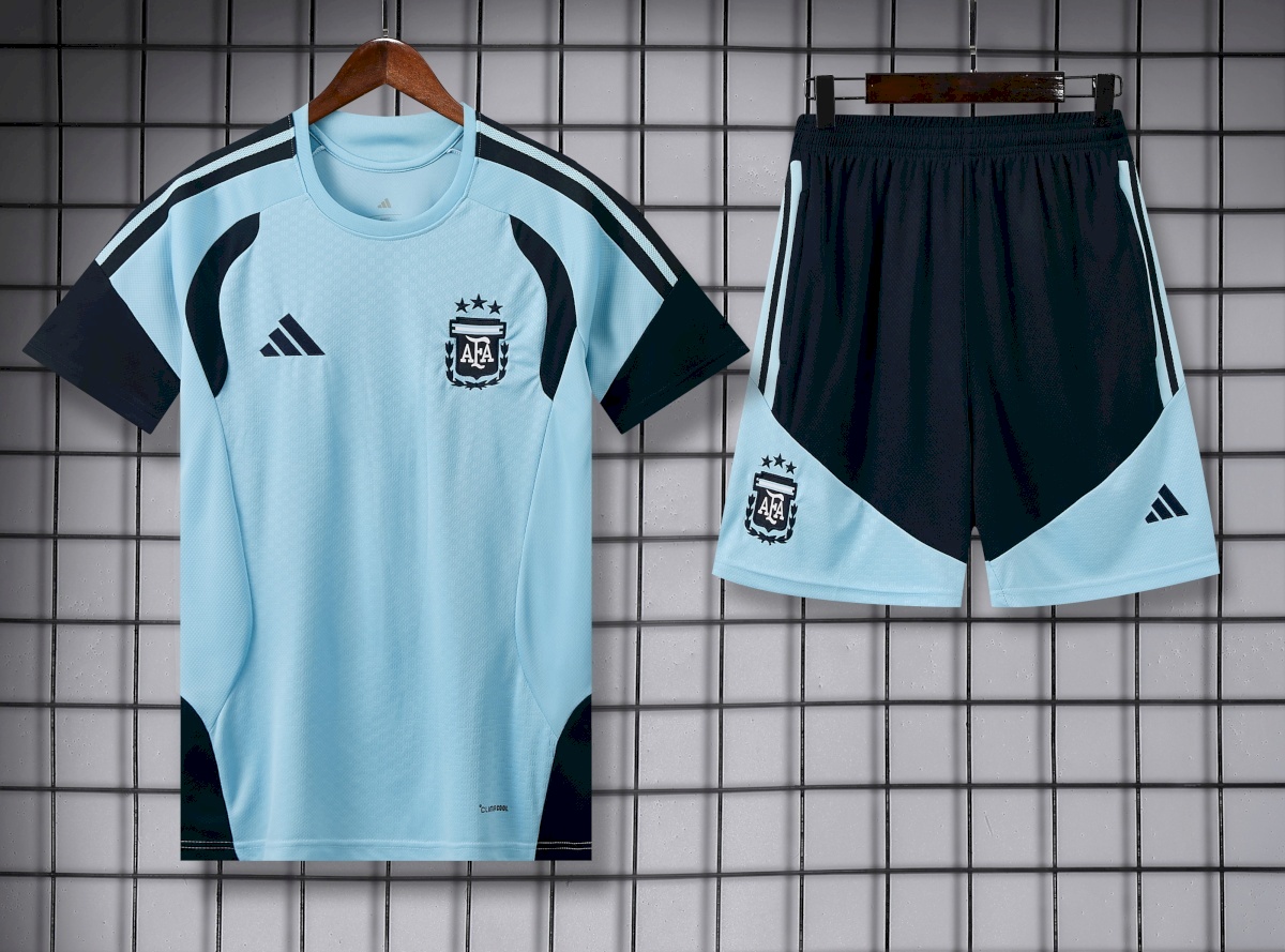 Argentina blue kit