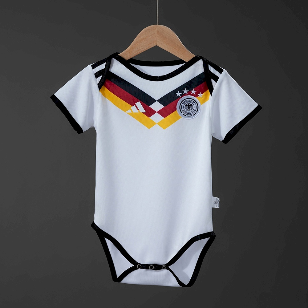 Germany home 26
