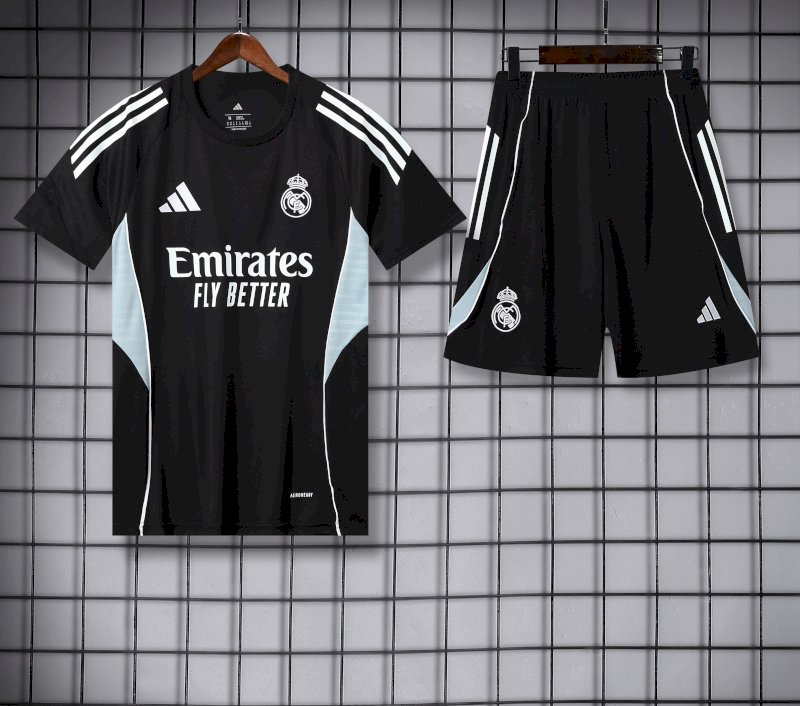 Real Madrid training kit