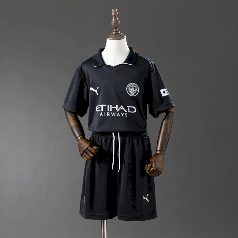 Man City Away 25 - 26