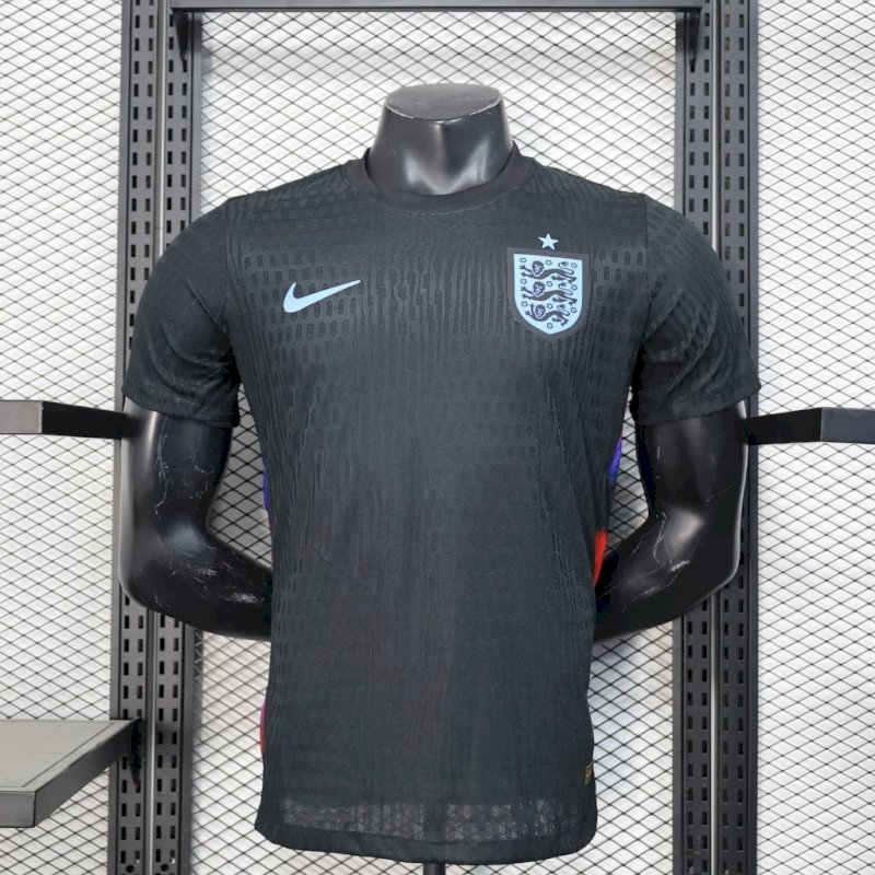 England Away 25 - 26